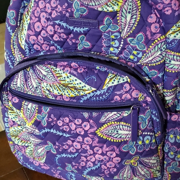 Backpack - Picture 4 of 5